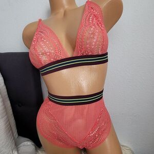 1259 MEDIUM  Victoria's Secret Bralette-Cheeky High Waist # NWT